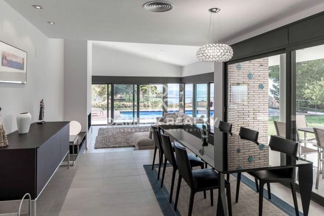 4 Zimmer Villa zu verkaufen in Sant Feliu de Guíxols mit Pool - 2.500.000 € (Ref: 7299951)