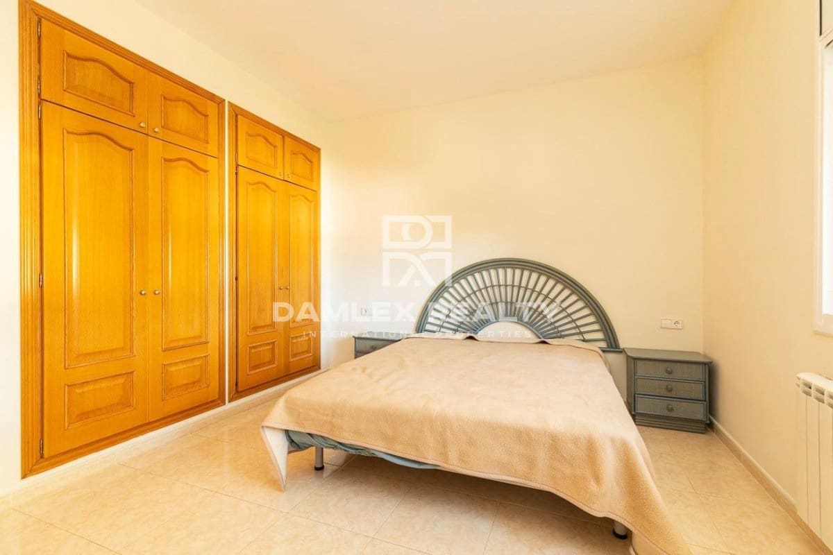 3 bedroom Villa for sale in Platja d'Aro with pool - € 470,000 (Ref: 7451058)