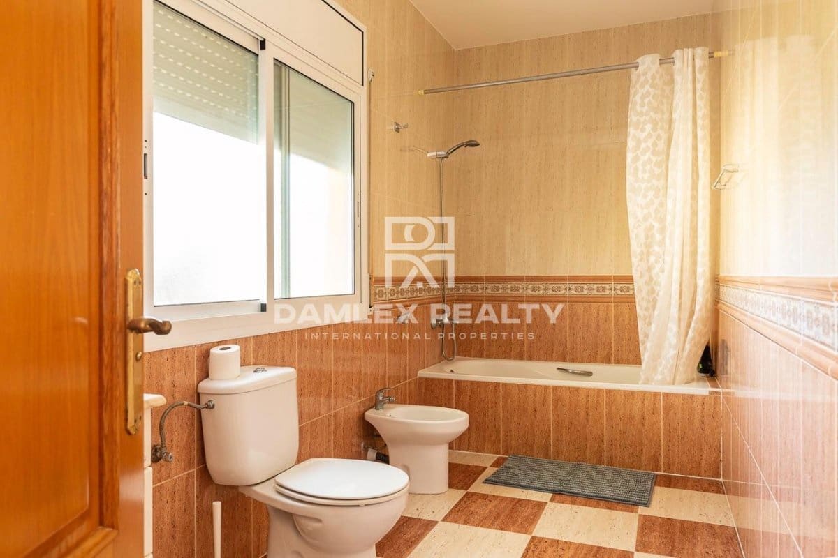 3 bedroom Villa for sale in Platja d'Aro with pool - € 470,000 (Ref: 7451058)