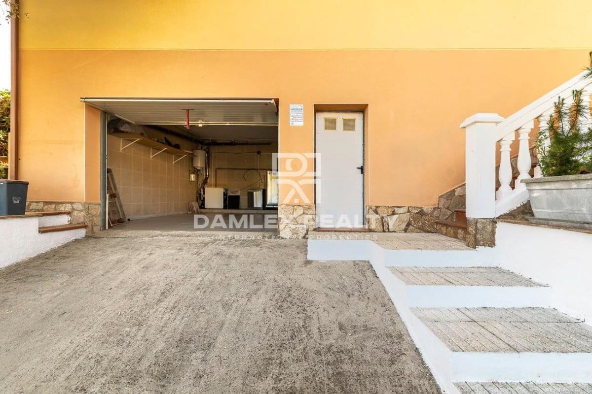 3 bedroom Villa for sale in Platja d'Aro with pool - € 470,000 (Ref: 7451058)