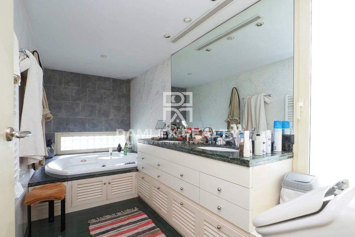 7 sypialnia Willa na sprzedaż w S'Agaro z basenem - 4 650 000 € (Ref: 7482644)