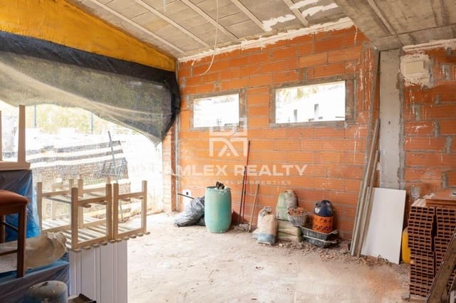 3 camera da letto Villa in vendita in Platja d'Aro, Castell-Platja d'Aro con piscina - 450.000 € (Rif: 7553107)