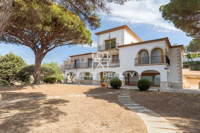 11 bedroom Villa for sale in Sant Feliu de Guíxols with pool - € 7,875,000 (Ref: 7616350)