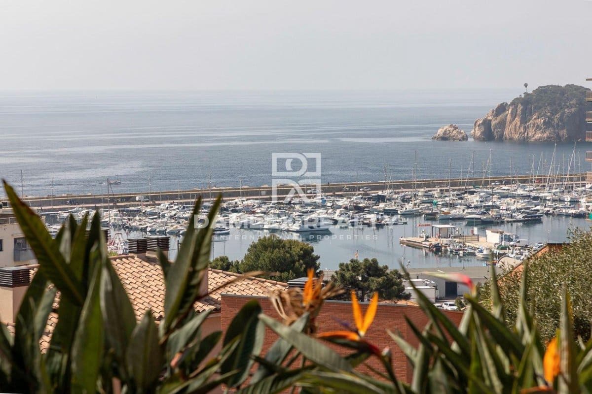 11 soveværelse Villa til salg i Sant Feliu de Guixols med swimmingpool - € 7.875.000 (Ref: 7616350)