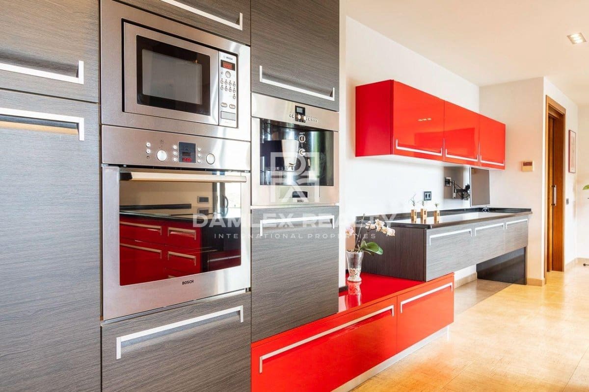 4 slaapkamer Villa te koop in Santa Cristina d'Aro met zwembad - € 2.100.000 (Ref: 7632328)