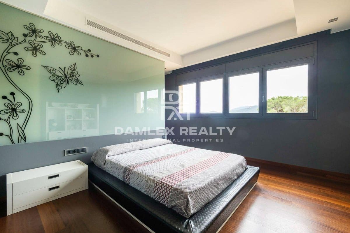 4 slaapkamer Villa te koop in Santa Cristina d'Aro met zwembad - € 2.100.000 (Ref: 7632328)