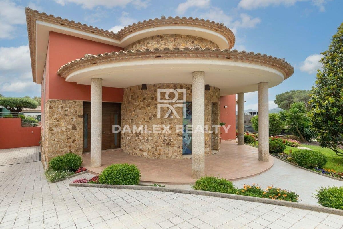 4 slaapkamer Villa te koop in Santa Cristina d'Aro met zwembad - € 2.100.000 (Ref: 7632328)