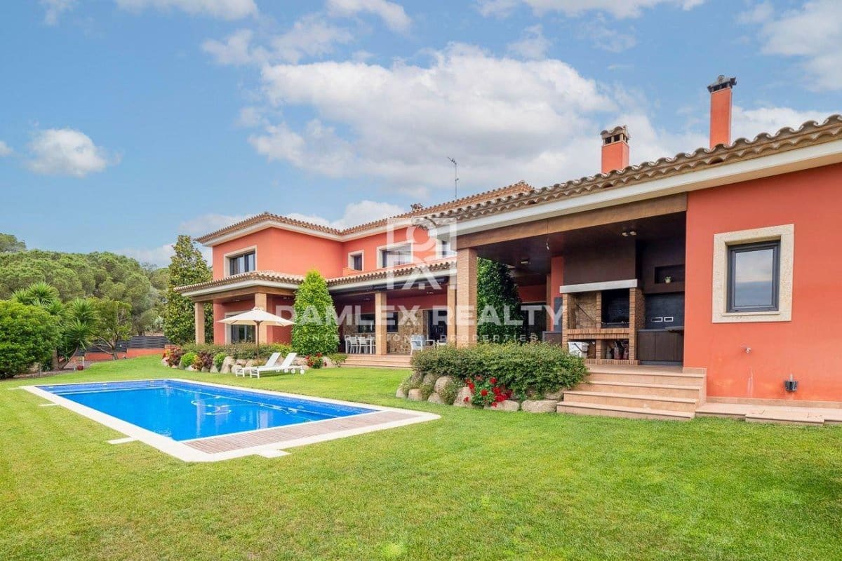 4 slaapkamer Villa te koop in Santa Cristina d'Aro met zwembad - € 2.100.000 (Ref: 7632328)