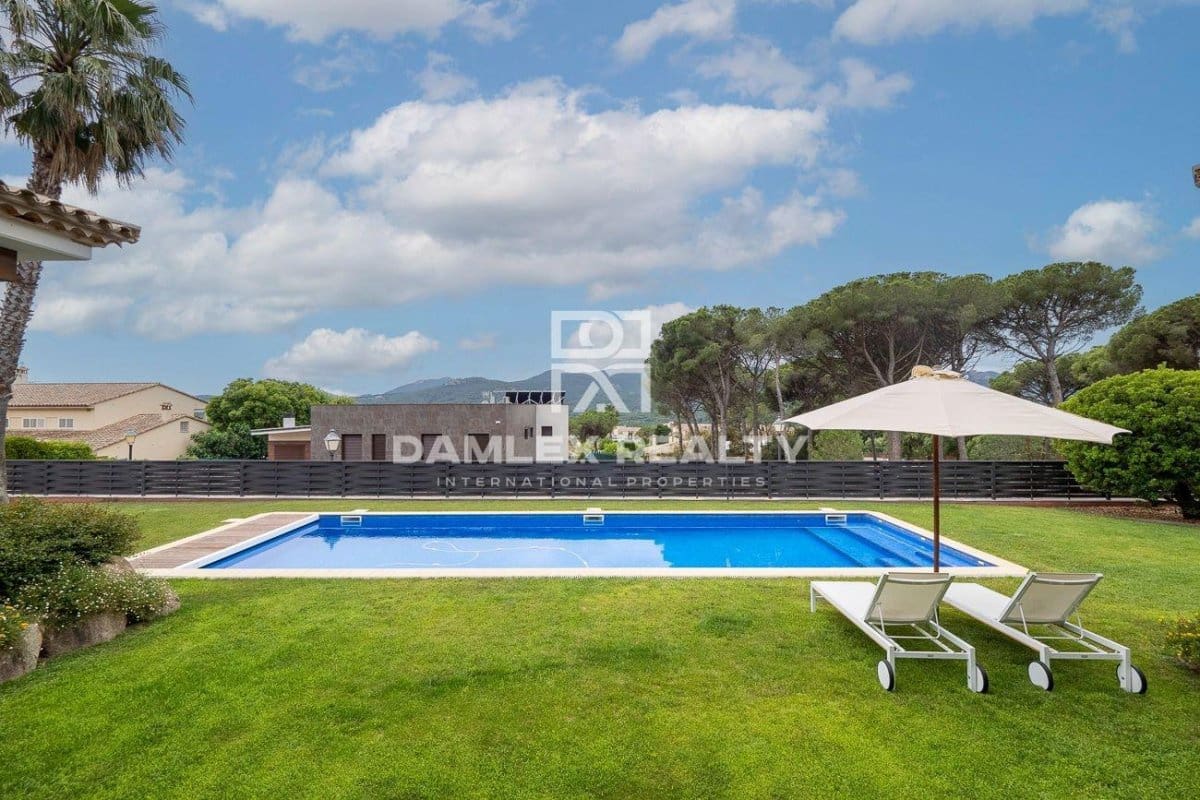4 slaapkamer Villa te koop in Santa Cristina d'Aro met zwembad - € 2.100.000 (Ref: 7632328)