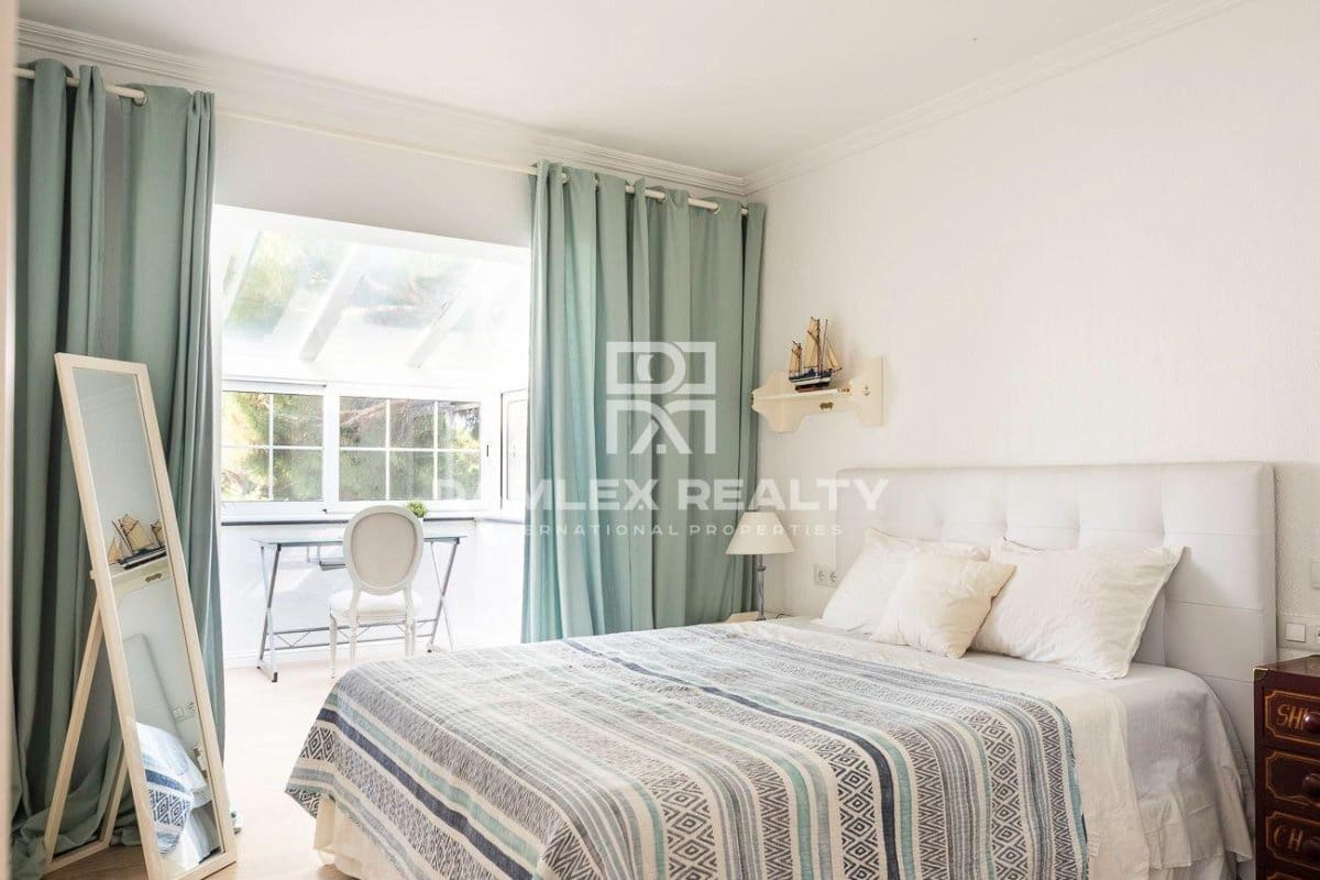 5 soveværelse Villa til salg i Lloret de Mar med swimmingpool garage - € 699.000 (Ref: 7642148)