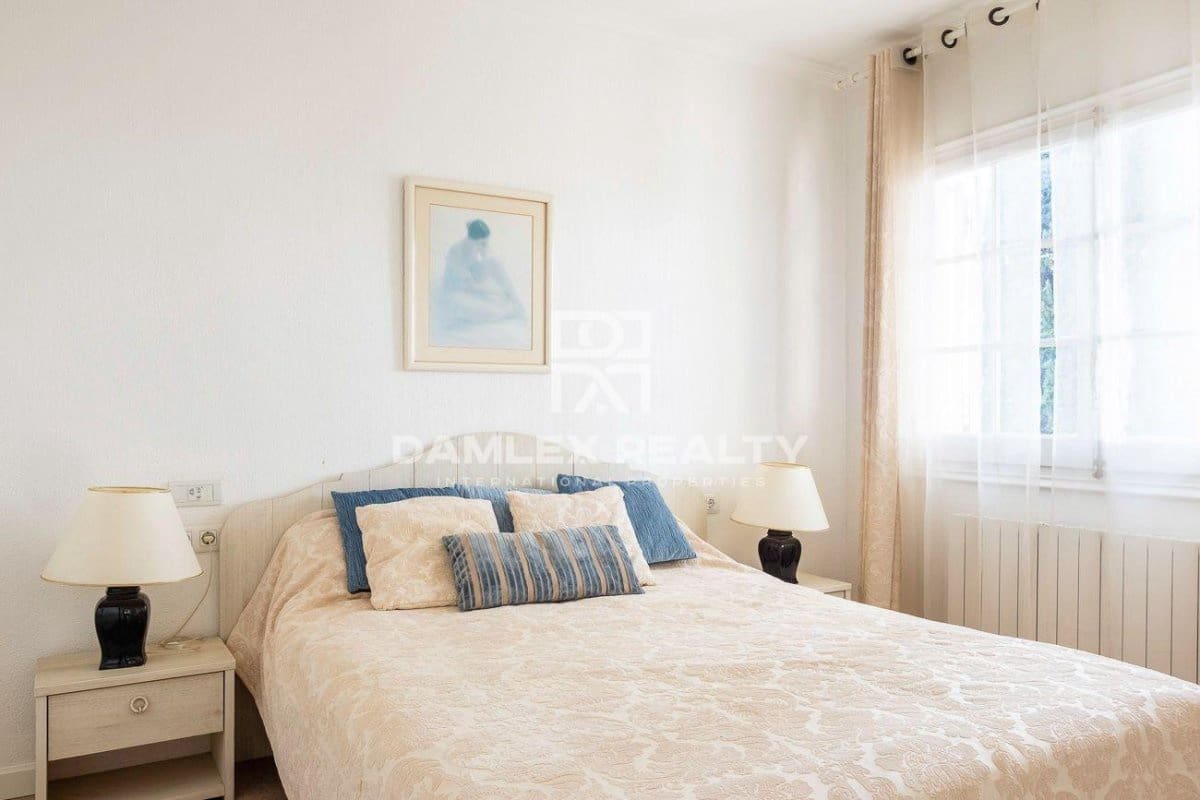 5 soveværelse Villa til salg i Lloret de Mar med swimmingpool garage - € 699.000 (Ref: 7642148)