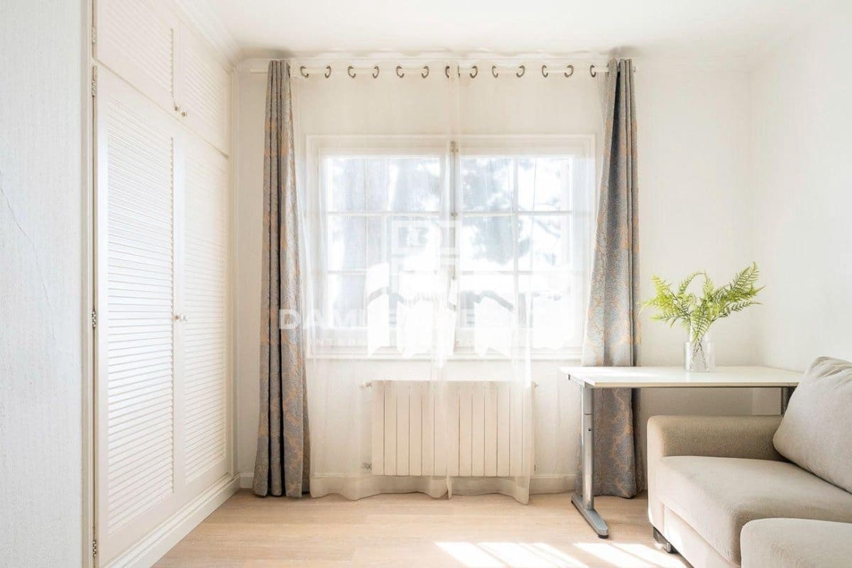 5 soveværelse Villa til salg i Lloret de Mar med swimmingpool garage - € 699.000 (Ref: 7642148)