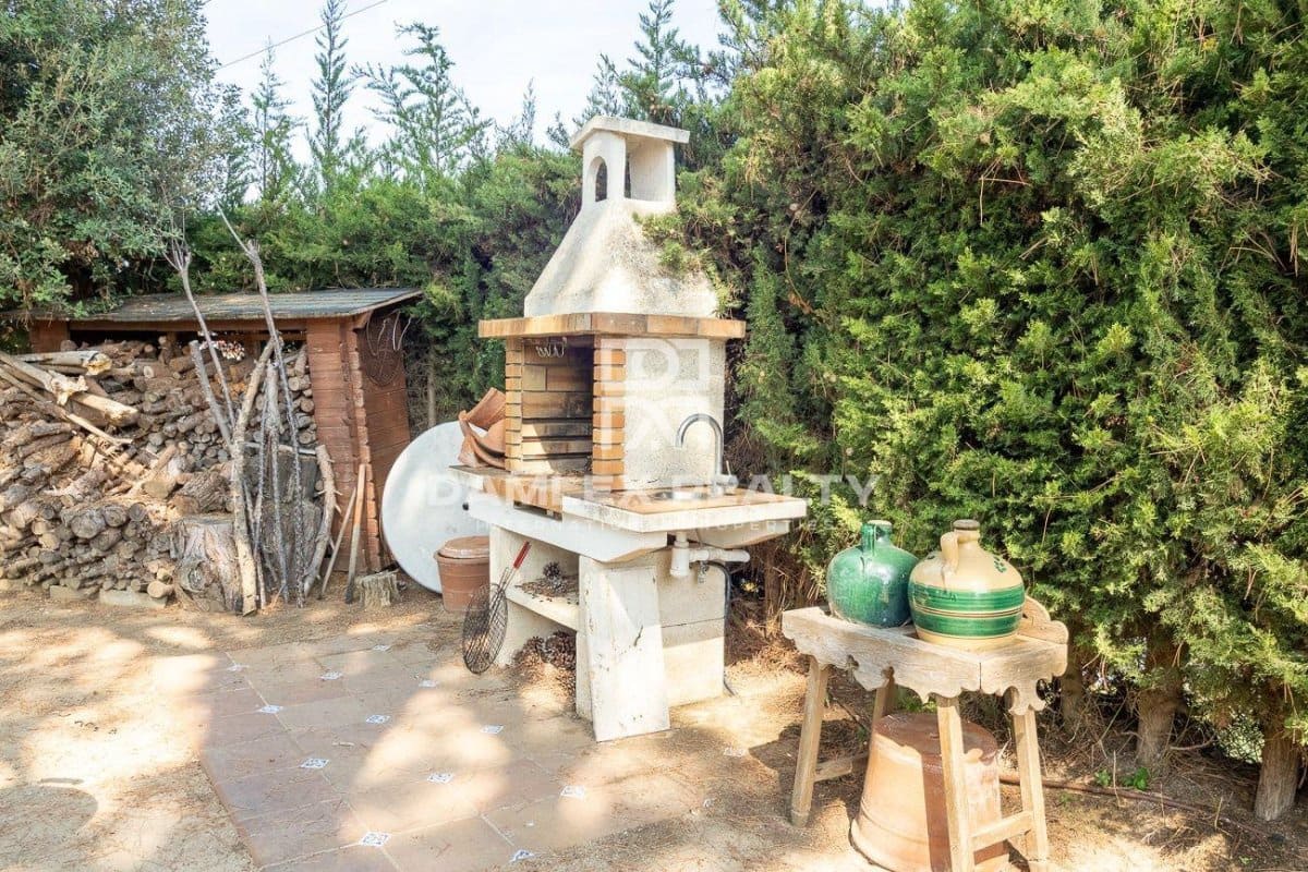 5 soveværelse Villa til salg i Lloret de Mar med swimmingpool garage - € 699.000 (Ref: 7642148)