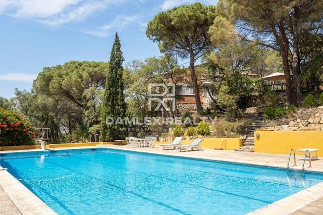 5 sypialnia Willa na sprzedaż w S'Agaro, Castell-Platja d'Aro z basenem - 845 000 € (Ref: 7661020)