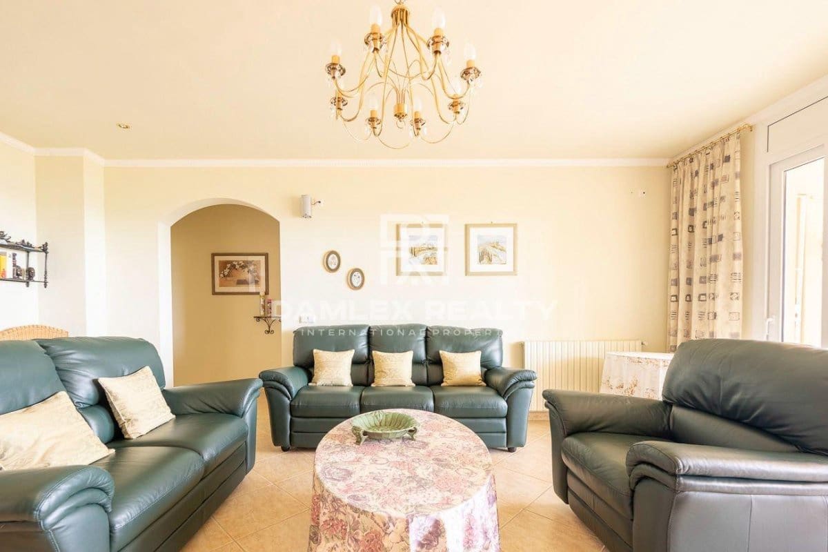 4 chambre Villa/Maison à vendre à Santa Cristina d'Aro avec piscine - 630 000 € (Ref: 7683586)