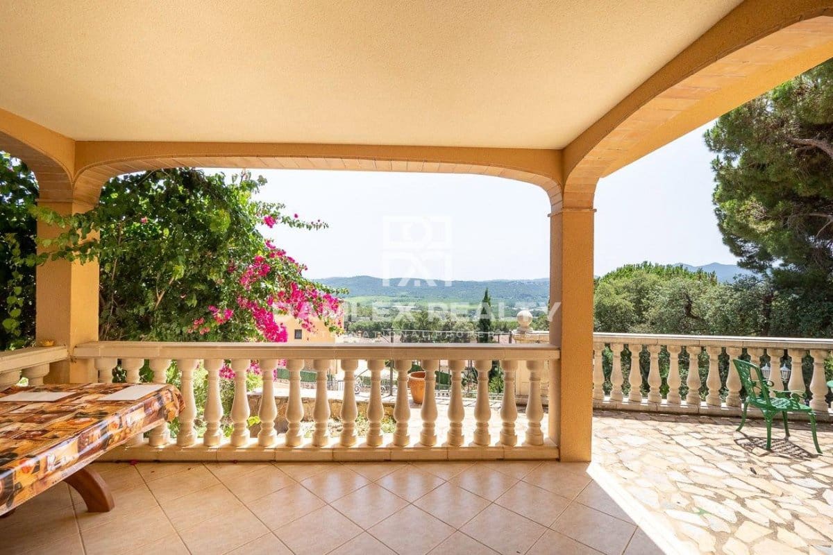 4 chambre Villa/Maison à vendre à Santa Cristina d'Aro avec piscine - 630 000 € (Ref: 7683586)
