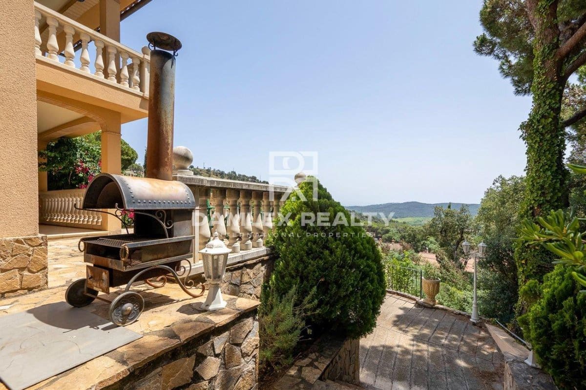 4 chambre Villa/Maison à vendre à Santa Cristina d'Aro avec piscine - 630 000 € (Ref: 7683586)