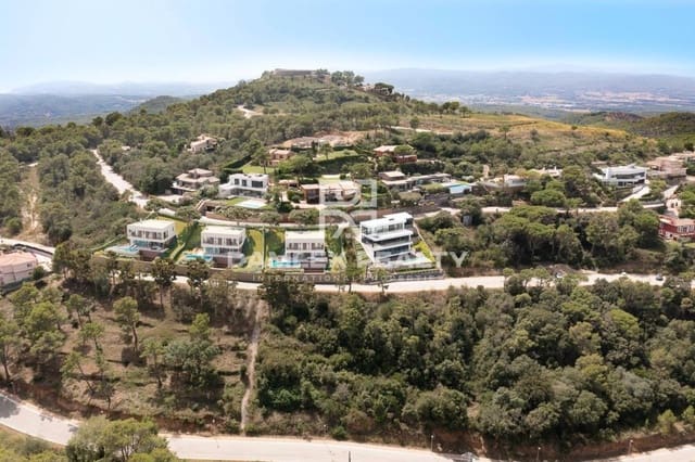 4 quarto Moradia para venda em Begur com piscina garagem - 1 688 000 € (Ref: 7744262)