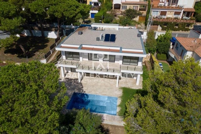 4 sovrum Villa till salu i Platja d'Aro, Castell-Platja d'Aro med pool - 2 200 000 € (Ref: 7777999)