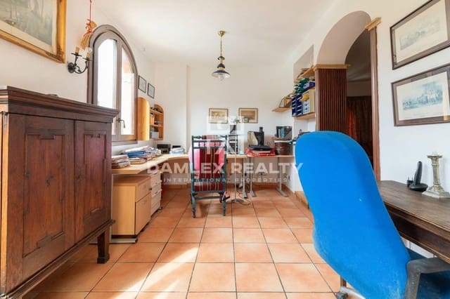 4 Zimmer Villa zu verkaufen in Santa Cristina d'Aro mit Pool - 489.000 € (Ref: 7793801)