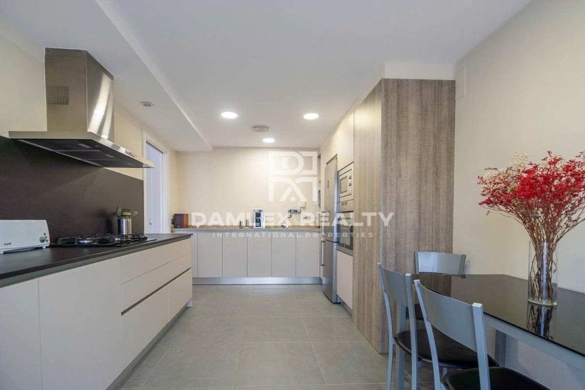 4 camera da letto Villa in vendita in Santa Cristina d'Aro - 875.000 € (Rif: 7865439)