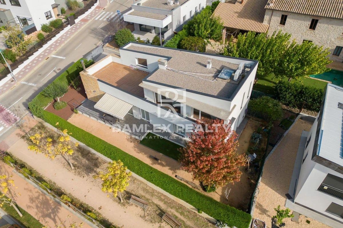 4 camera da letto Villa in vendita in Santa Cristina d'Aro - 875.000 € (Rif: 7865439)