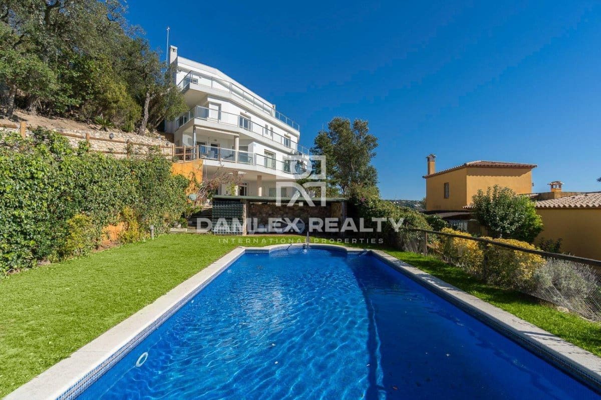 6 soverom Villa til salgs i Santa Cristina d'Aro med svømmebasseng - € 1 500 000 (Ref: 7869608)