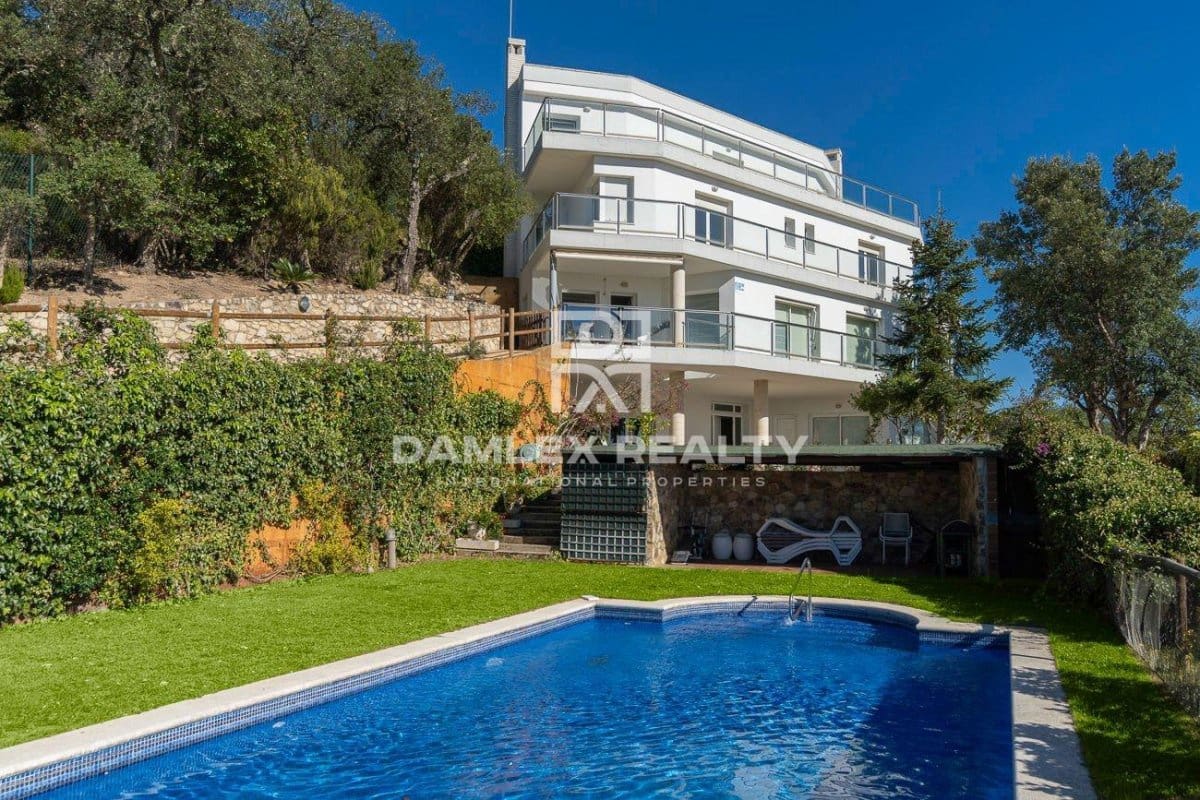 6 soverom Villa til salgs i Santa Cristina d'Aro med svømmebasseng - € 1 500 000 (Ref: 7869608)