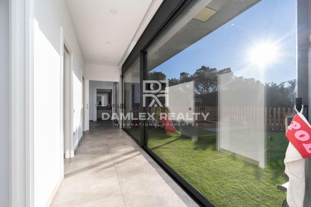 3 soveværelse Villa til salg i Platja d'Aro - € 1.000.000 (Ref: 7988088)