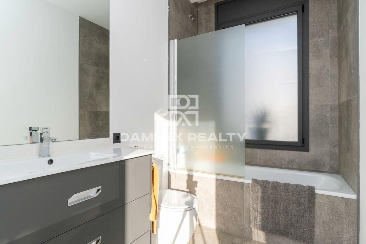 3 soveværelse Villa til salg i Platja d'Aro - € 1.000.000 (Ref: 7988088)