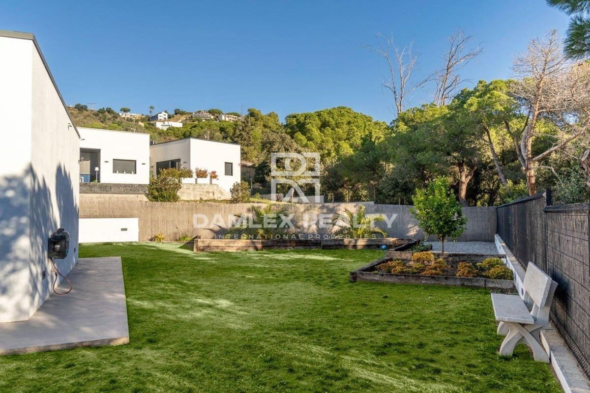 3 soveværelse Villa til salg i Platja d'Aro - € 1.000.000 (Ref: 7988088)