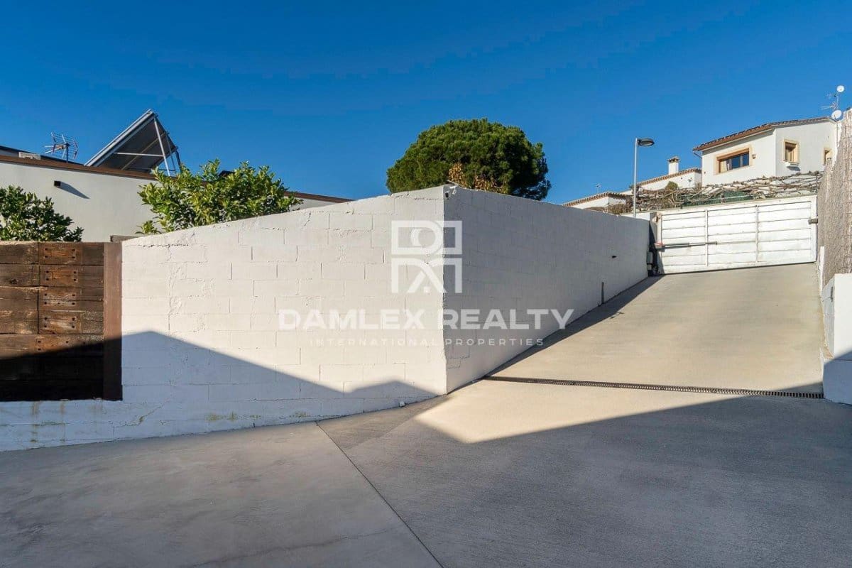 3 soveværelse Villa til salg i Platja d'Aro - € 1.000.000 (Ref: 7988088)