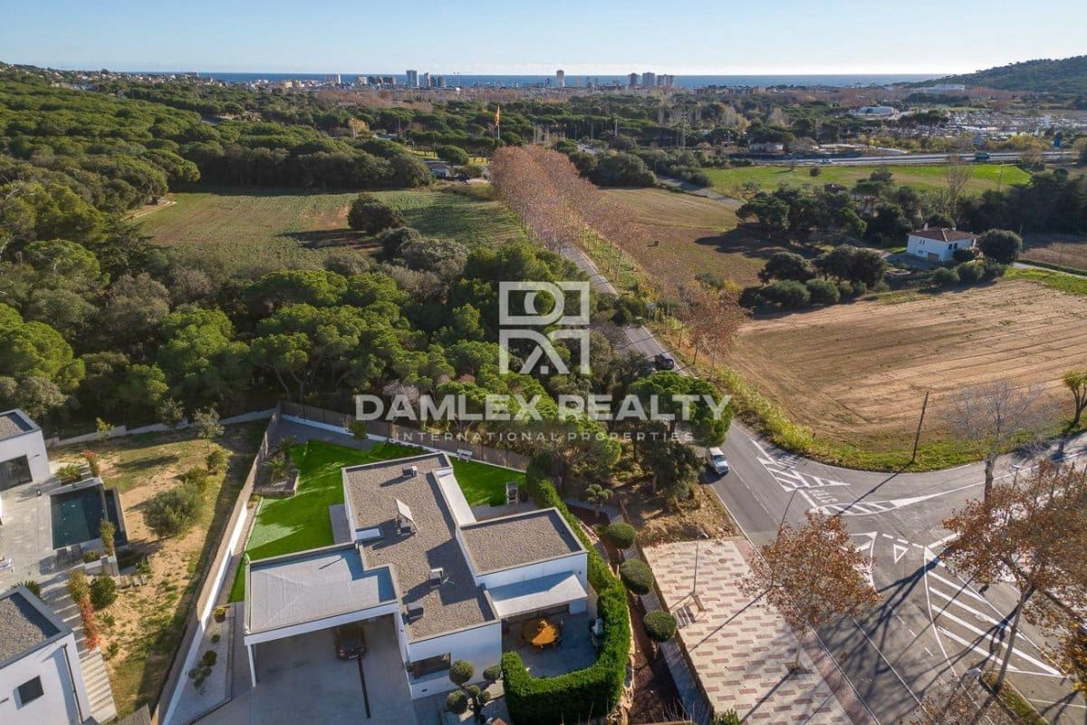 3 soveværelse Villa til salg i Platja d'Aro - € 1.000.000 (Ref: 7988088)