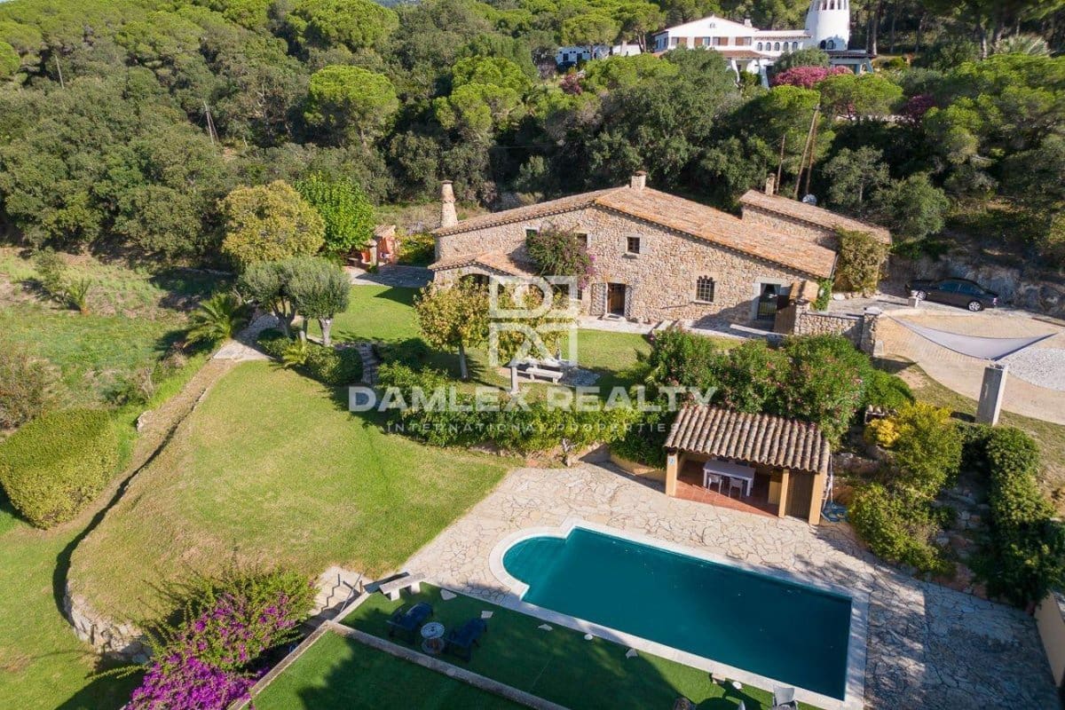 5 chambre Villa/Maison à vendre à Santa Cristina d'Aro avec piscine - 1 950 000 € (Ref: 8015764)