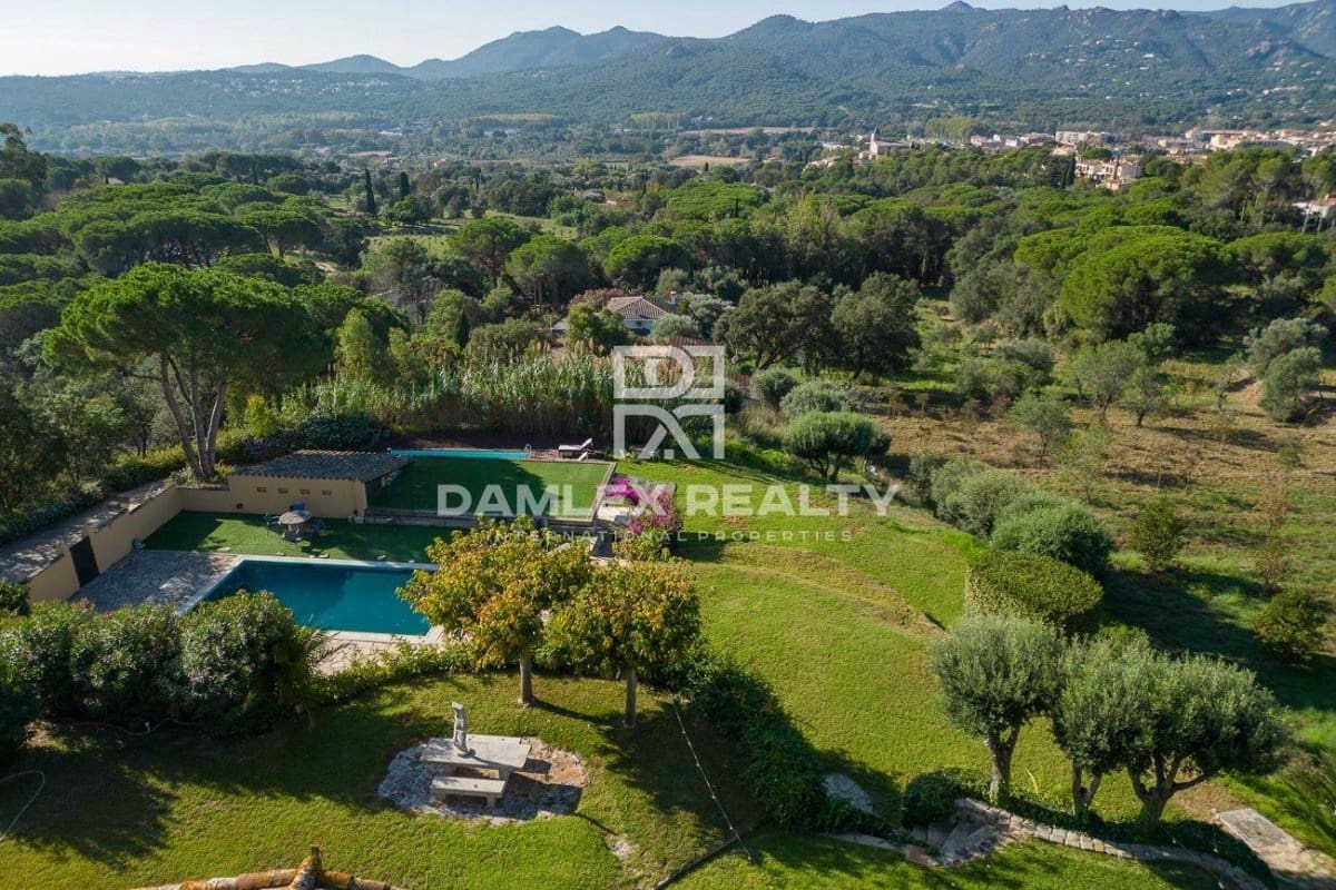 5 chambre Villa/Maison à vendre à Santa Cristina d'Aro avec piscine - 1 950 000 € (Ref: 8015764)