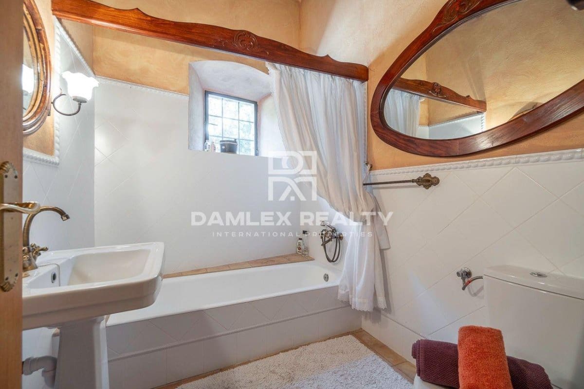 5 chambre Villa/Maison à vendre à Santa Cristina d'Aro avec piscine - 1 950 000 € (Ref: 8015764)