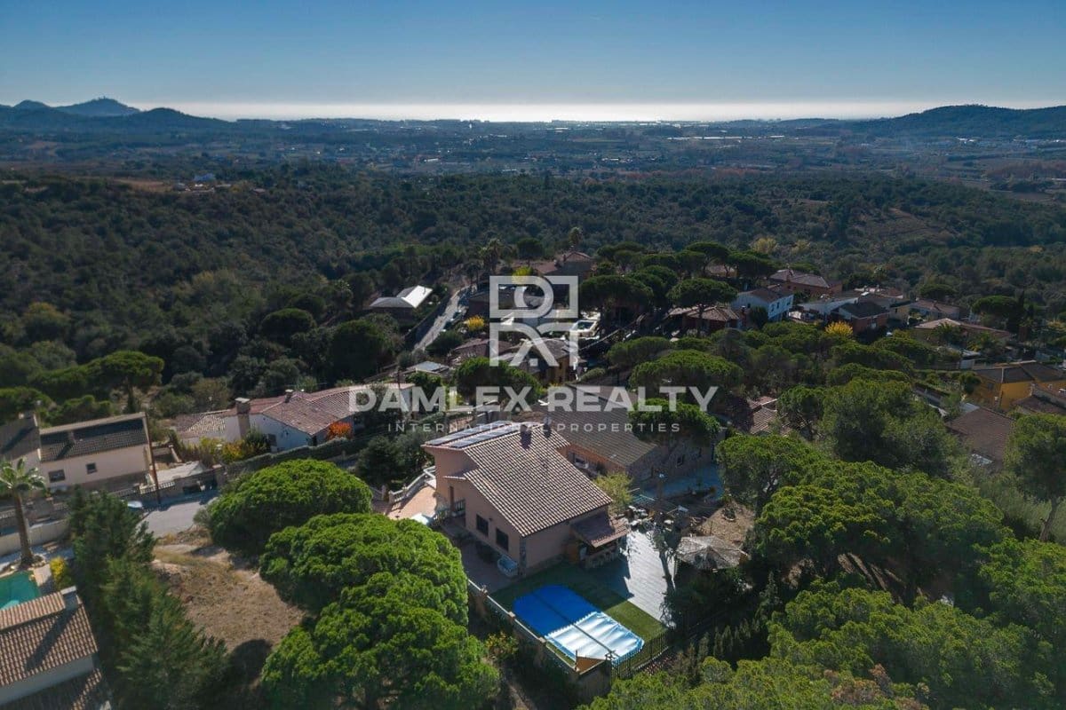 4 camera da letto Villa in vendita in Blanes con piscina garage - 369.000 € (Rif: 8104639)