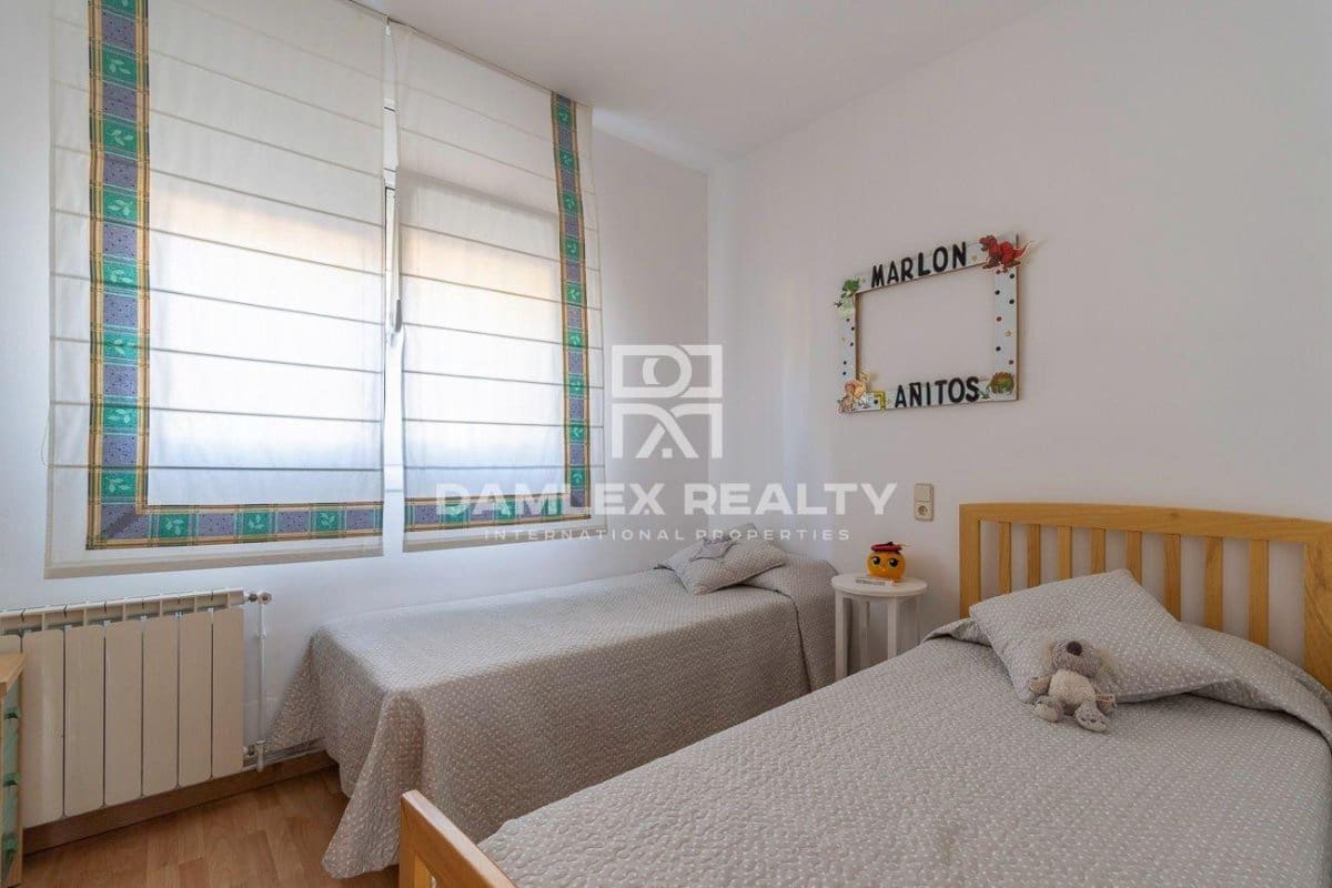 4 camera da letto Villa in vendita in Blanes con piscina garage - 369.000 € (Rif: 8104639)