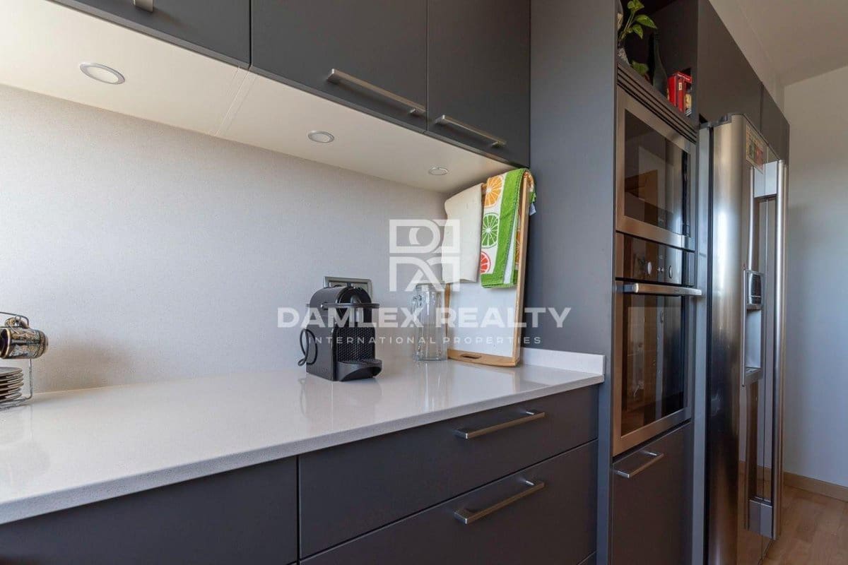 4 camera da letto Villa in vendita in Blanes con piscina garage - 369.000 € (Rif: 8104639)