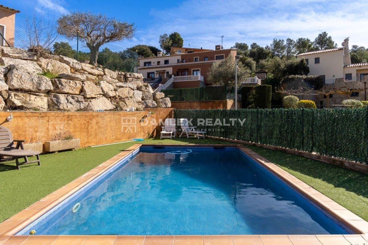 4 sypialnia Willa na sprzedaż w Begur z basenem garażem - 408 000 € (Ref: 8126581)