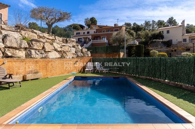 4 sypialnia Willa na sprzedaż w Begur z basenem garażem - 408 000 € (Ref: 8126581)