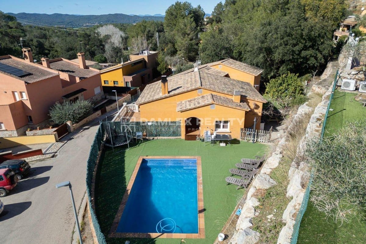 4 sypialnia Willa na sprzedaż w Begur z basenem garażem - 408 000 € (Ref: 8126581)