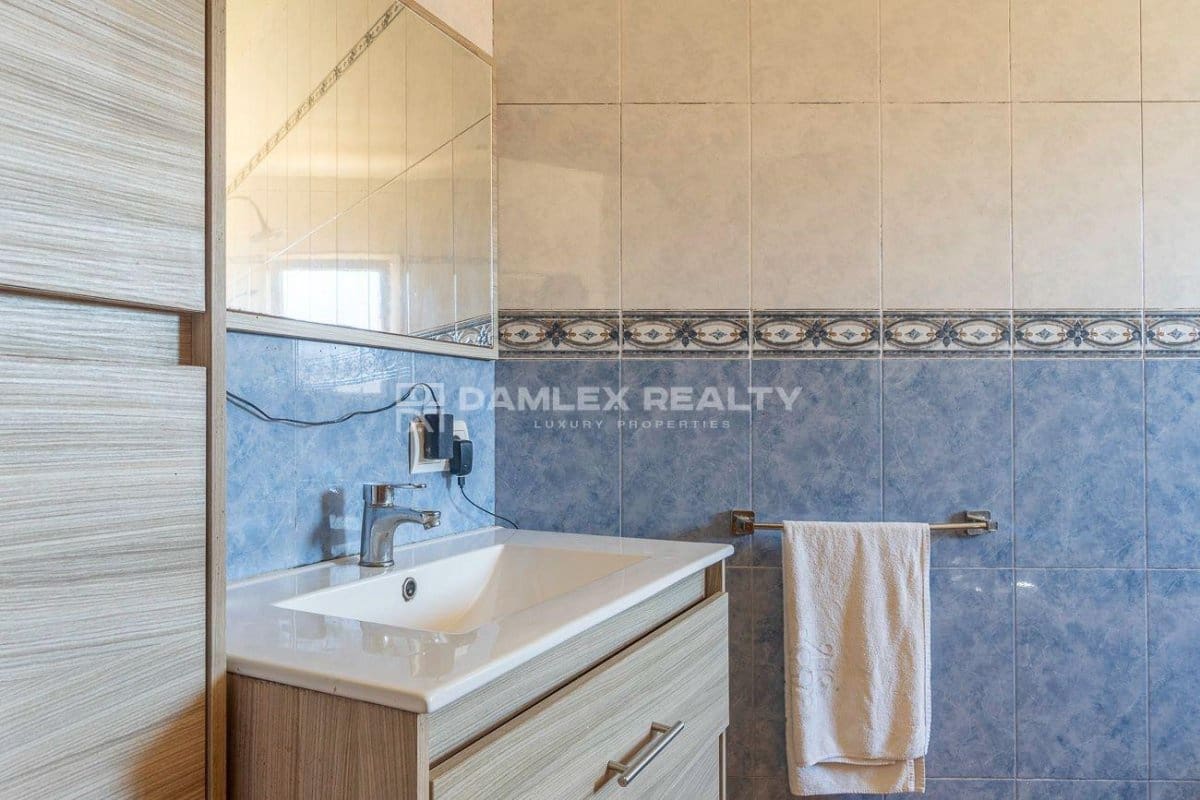 4 sypialnia Willa na sprzedaż w Begur z basenem garażem - 408 000 € (Ref: 8126581)