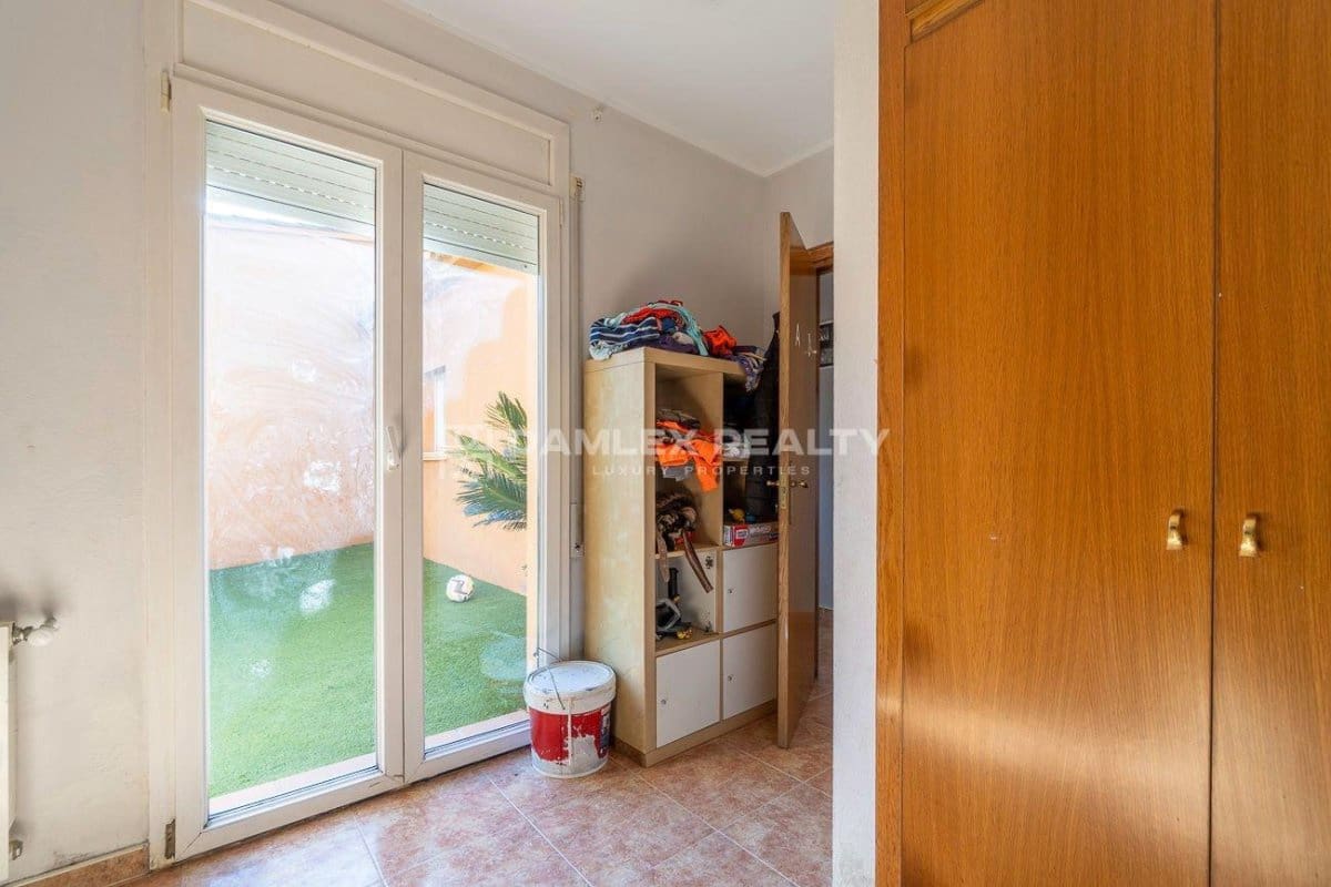 4 sypialnia Willa na sprzedaż w Begur z basenem garażem - 408 000 € (Ref: 8126581)