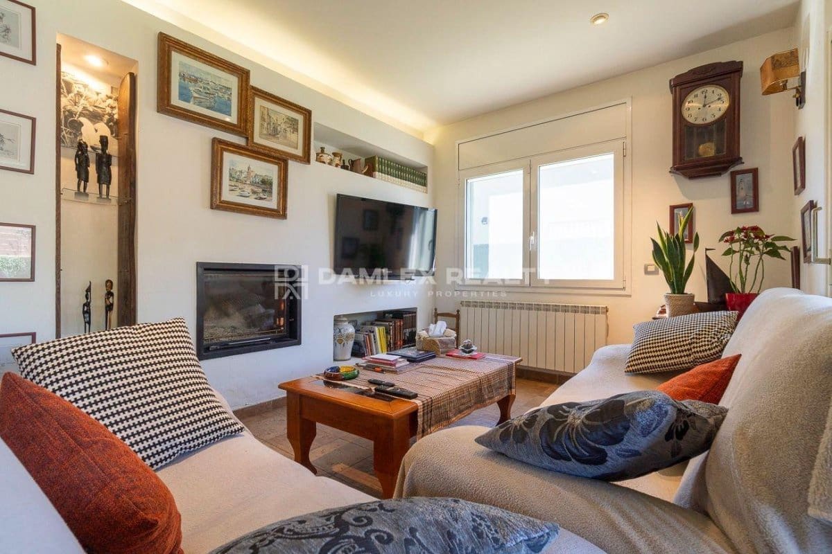 3 soveværelse Villa til salg i Calella de Palafrugell - € 440.000 (Ref: 8135997)