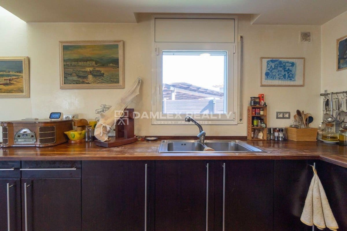 3 soveværelse Villa til salg i Calella de Palafrugell - € 440.000 (Ref: 8135997)