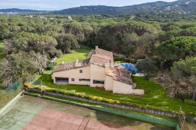 6 sypialnia Willa na sprzedaż w Santa Cristina d'Aro z basenem - 1 400 000 € (Ref: 8141502)