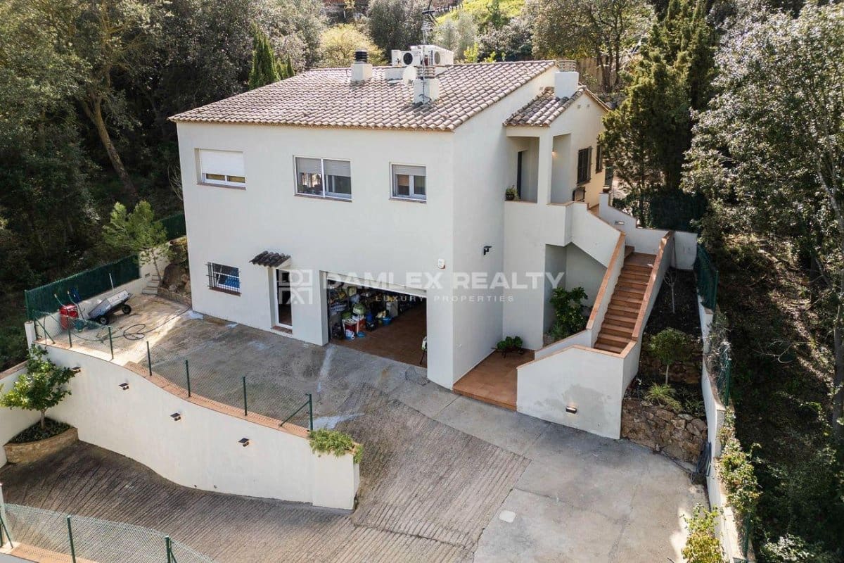 5 sypialnia Willa na sprzedaż w Begur z basenem garażem - 875 000 € (Ref: 8146558)