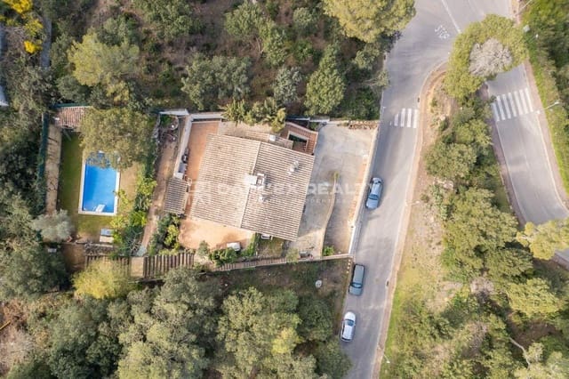 5 bedroom Villa for sale in Begur with pool garage - € 875,000 (Ref: 8146558)