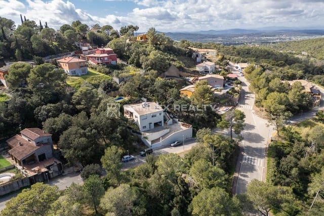 5 bedroom Villa for sale in Begur with pool garage - € 875,000 (Ref: 8146558)